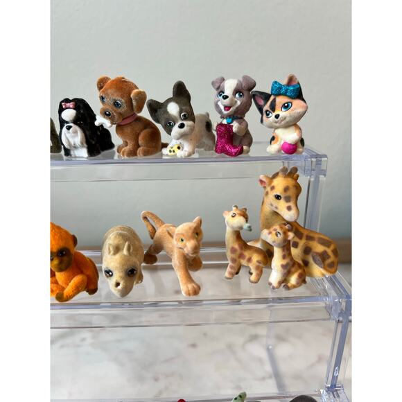 Vtg Puppy in My Pocket Newborn Care Center Playset w/various figures 2009 MEG - Picture 4 of 15